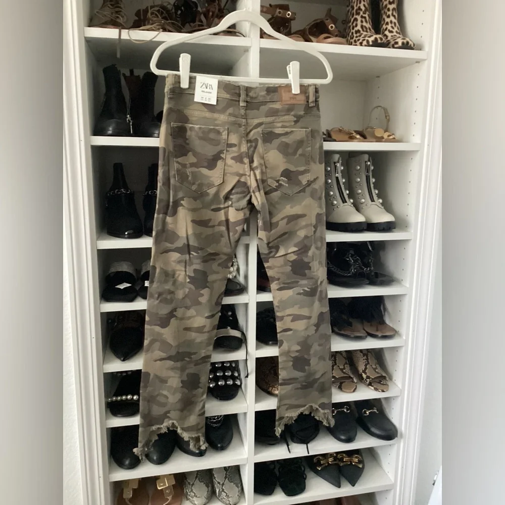 Zara camo distressed pant - Picture 2 of 5